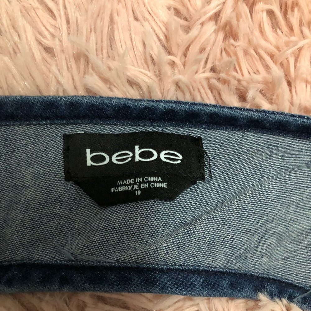 Bebe Dress Denim Sleeveless Mini Size 10 Blue Cutout V-Back - Picture 12 of 15